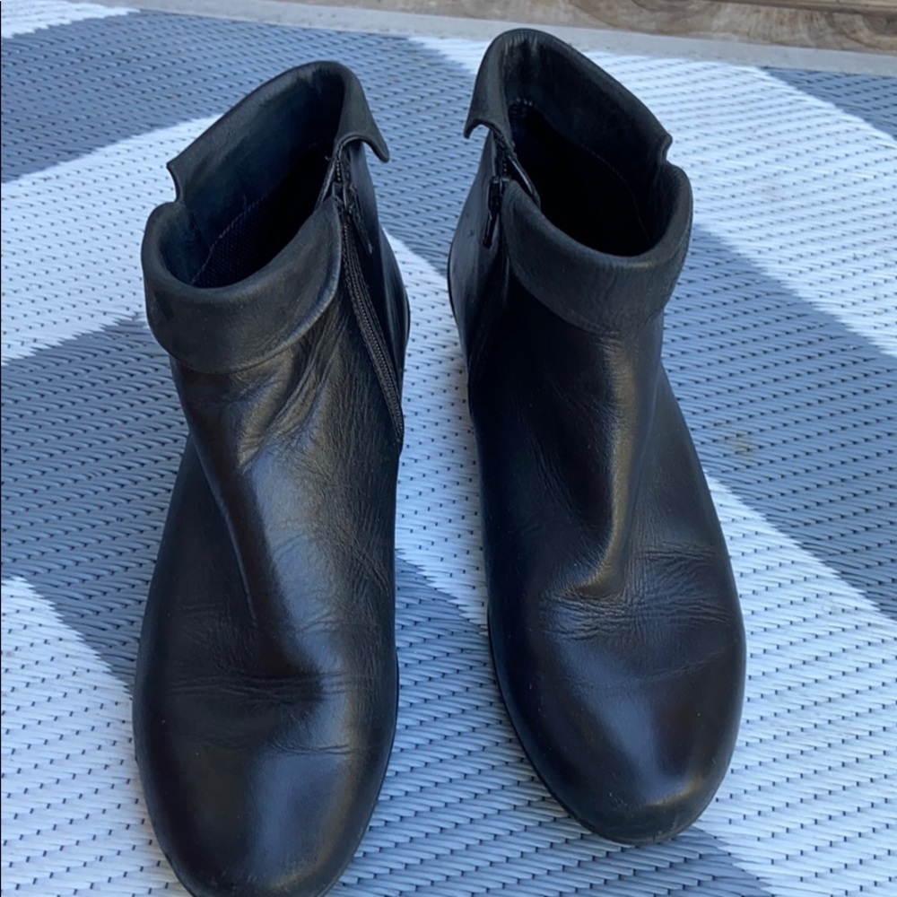 ECCO ankle boots